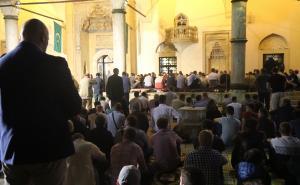 FOTO: Radiosarajevo.ba / Vjrnici u Gazi husrev-begovoj džamiji